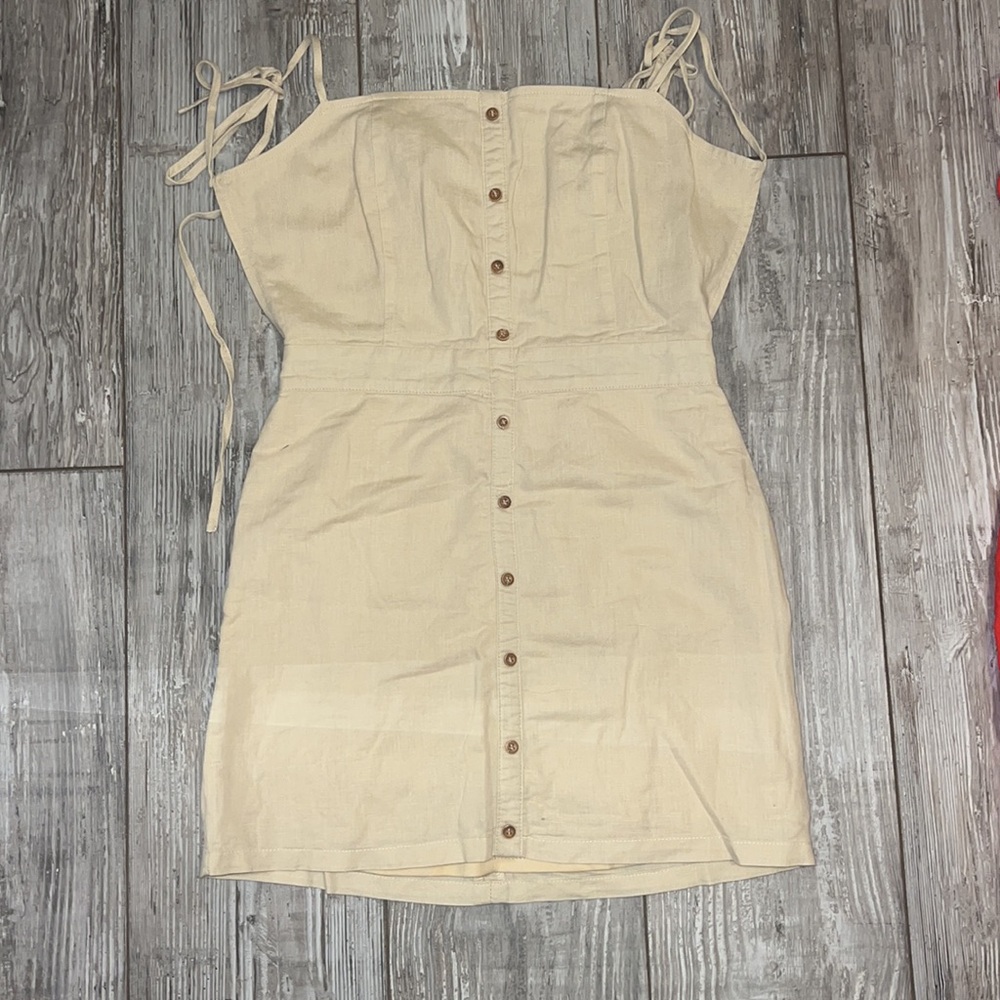 Spring/summer Dress bundle - Picture 4 of 5